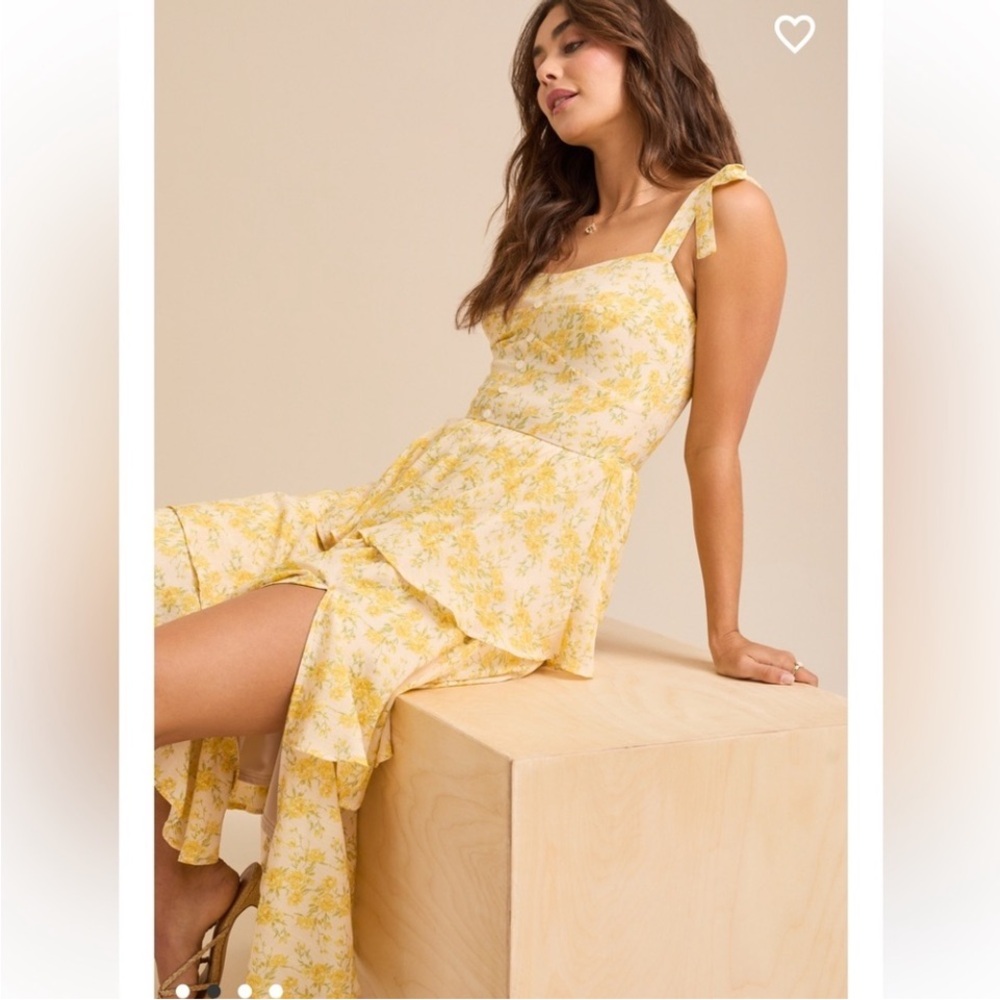 M NWT Altar'd State Pale Yellow Floral Tiered Midi Dress - Picture 9 of 13
